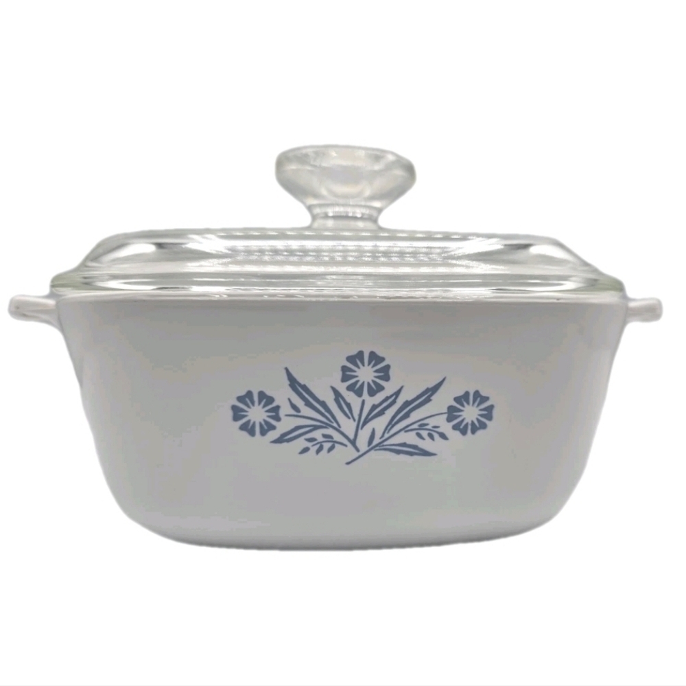 Corning Ware Blue Cornflower Casserole Dish 1 1/2 QT Vintage Antique P-1 1/2-B
